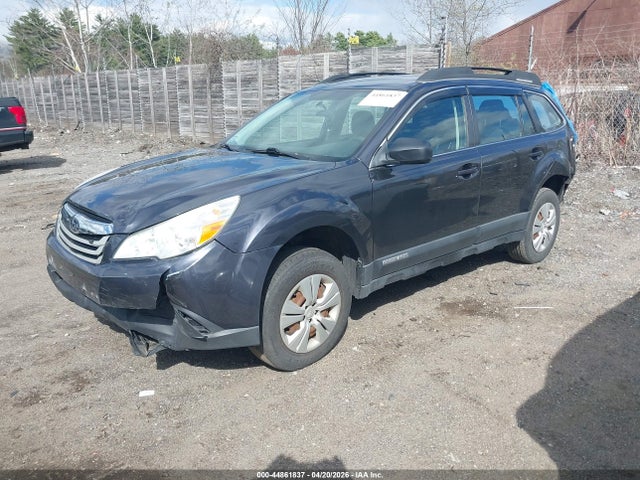 44861837 :رقم المزاد ، 4S4BRBACXB3353040 vin ، 2011 Subaru Outback 2.5i مزاد بيع