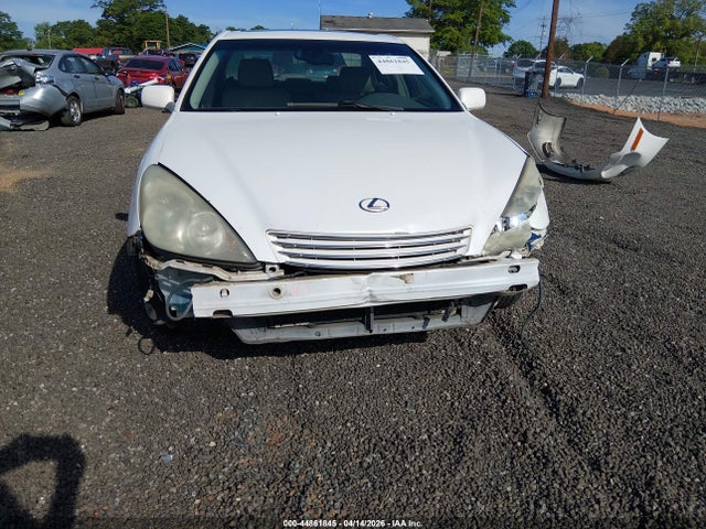 44861845 :رقم المزاد ، JTHBF30G330142657 vin ، 2003 Lexus Es 300 مزاد بيع