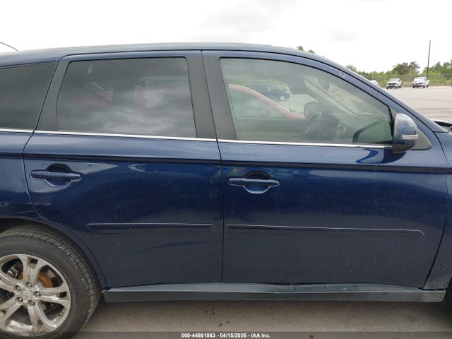 Aukcja sprzedaży 2014 Mitsubishi Outlander Gt, vin: JA4JZ4AX6EZ016925, numer aukcji: 44861863