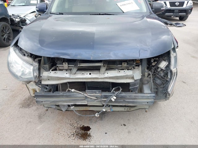 Aukcja sprzedaży 2014 Mitsubishi Outlander Gt, vin: JA4JZ4AX6EZ016925, numer aukcji: 44861863