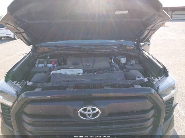 44861879 :رقم المزاد ، 5TFLA5DB8SX322821 vin ، 2025 Toyota Tundra Sr5 مزاد بيع