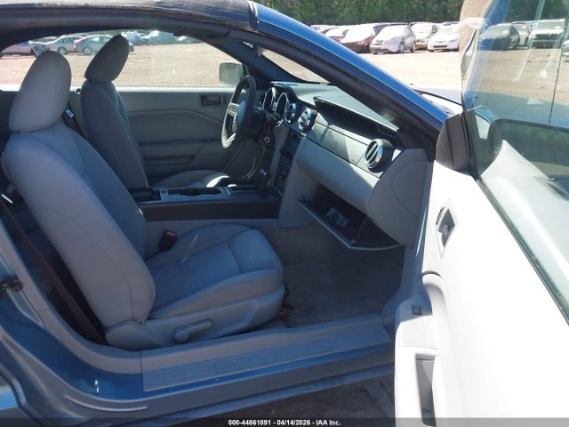 2007 FORD MUSTANG 1ZVFT84N975309241 Photo 4