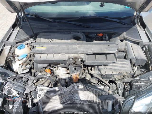 2013 Volkswagen Passat 2.0l Tdi Sel Premium მანქანა იყიდება აუქციონზე, vin: 1VWCN7A31DC106877, აუქციონის ნომერი: 44861910