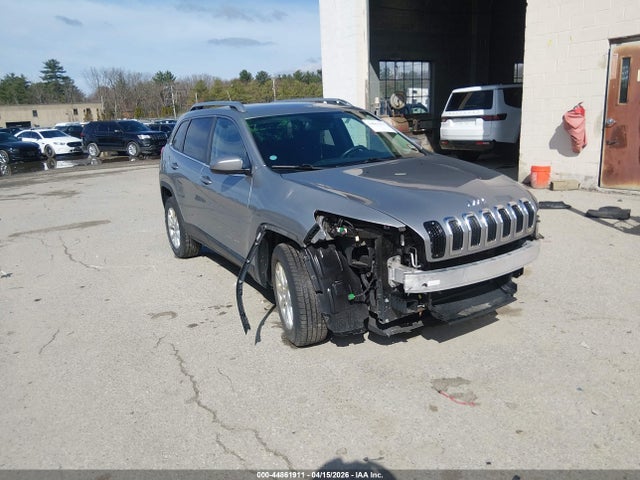 Продажа на аукционе авто 2015 Jeep Cherokee Latitude, vin: 1C4PJMCB2FW697502, номер лота: 44861911