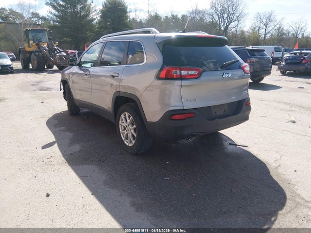 Продажа на аукционе авто 2015 Jeep Cherokee Latitude, vin: 1C4PJMCB2FW697502, номер лота: 44861911