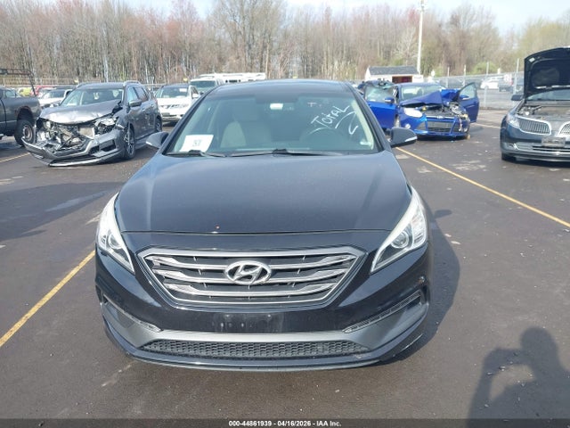 Продажа на аукционе авто 2016 Hyundai Sonata Limited, vin: 5NPE34AF1GH319377, номер лота: 44861939