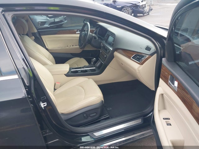 Продажа на аукционе авто 2016 Hyundai Sonata Limited, vin: 5NPE34AF1GH319377, номер лота: 44861939