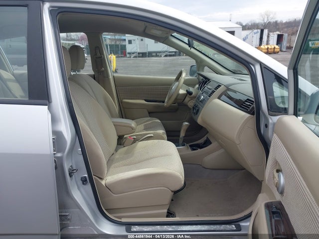 2010 NISSAN VERSA 3N1BC1CP5AL443573 Photo 4