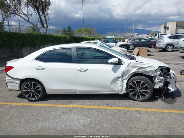 Продажа на аукционе авто 2017 Toyota Corolla Se, vin: 5YFBURHE6HP574394, номер лота: 44861947