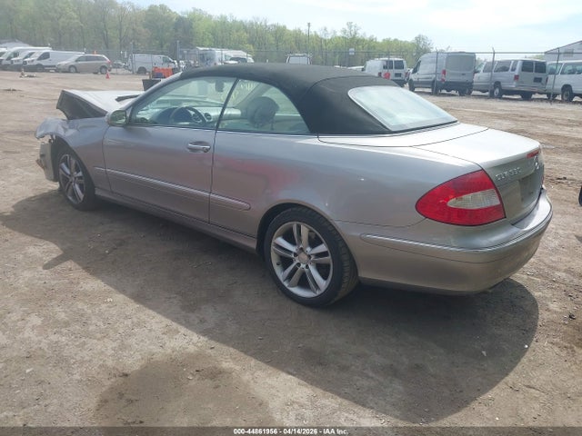 44861956 :رقم المزاد ، WDBTK56F68F254979 vin ، 2008 Mercedes-benz Clk 350 مزاد بيع
