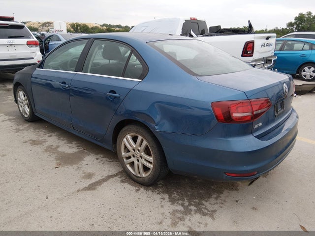 Продажа на аукционе авто 2017 Volkswagen Jetta 1.4t S, vin: 3VW2B7AJ7HM257293, номер лота: 44861959
