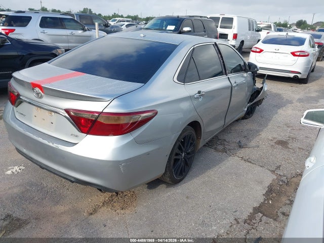 2015 TOYOTA CAMRY 4T1BF1FK5FU101909 Photo 3