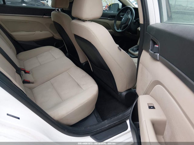 2018 Hyundai Elantra Value Edition მანქანა იყიდება აუქციონზე, vin: 5NPD84LFXJH342853, აუქციონის ნომერი: 44861973