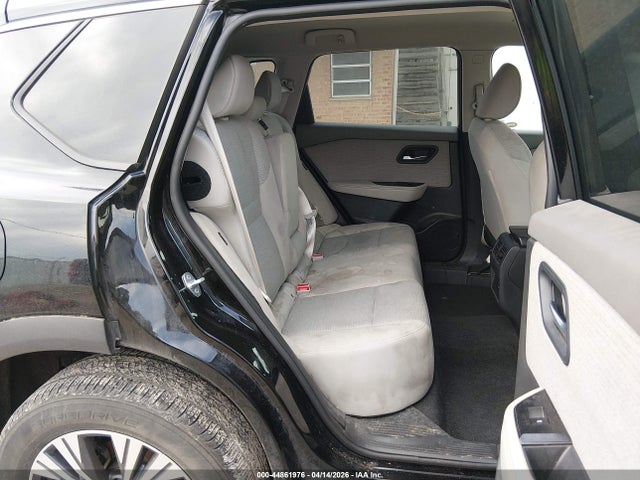 44861976 :رقم المزاد ، 5N1BT3BA2PC767506 vin ، 2023 Nissan Rogue Sv Fwd مزاد بيع