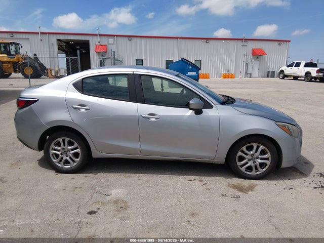 Aukcja sprzedaży 2018 Toyota Yaris Ia, vin: 3MYDLBYV0JY300599, numer aukcji: 44861989