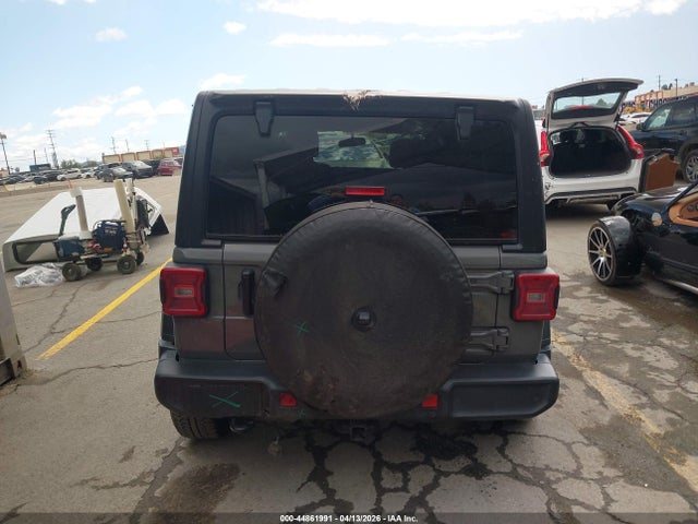 44861991 :رقم المزاد ، 1C4HJXDG8MW574364 vin ، 2021 Jeep Wrangler Unlimited Sport Altitude 4x4 مزاد بيع