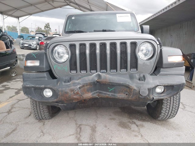 44861991 :رقم المزاد ، 1C4HJXDG8MW574364 vin ، 2021 Jeep Wrangler Unlimited Sport Altitude 4x4 مزاد بيع