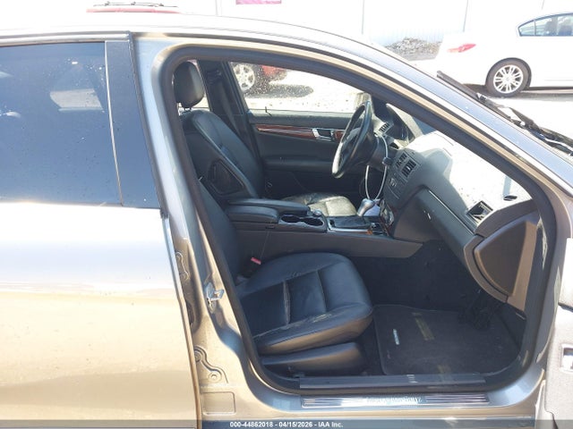 Aukcja sprzedaży 2011 Mercedes-benz C 300 Luxury/sport, vin: WDDGF5EB2BR153178, numer aukcji: 44862018