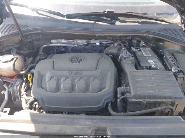 Продаж на аукціоні авто 2021 Volkswagen Tiguan 2.0t S, vin: 3VV1B7AXXMM107323, номер лоту: 44862061