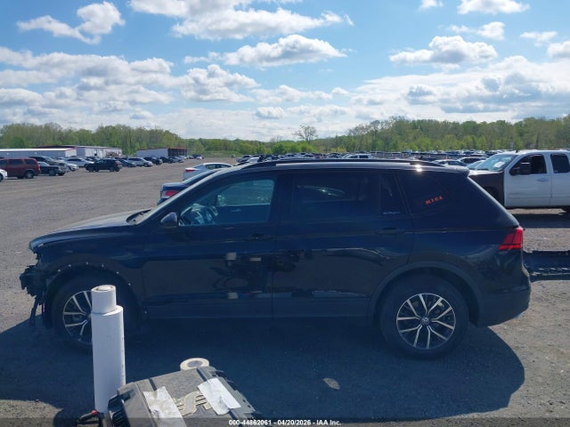 Продаж на аукціоні авто 2021 Volkswagen Tiguan 2.0t S, vin: 3VV1B7AXXMM107323, номер лоту: 44862061