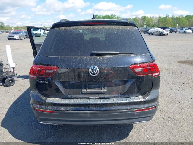 Продаж на аукціоні авто 2021 Volkswagen Tiguan 2.0t S, vin: 3VV1B7AXXMM107323, номер лоту: 44862061