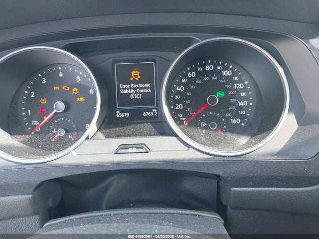 Продаж на аукціоні авто 2021 Volkswagen Tiguan 2.0t S, vin: 3VV1B7AXXMM107323, номер лоту: 44862061