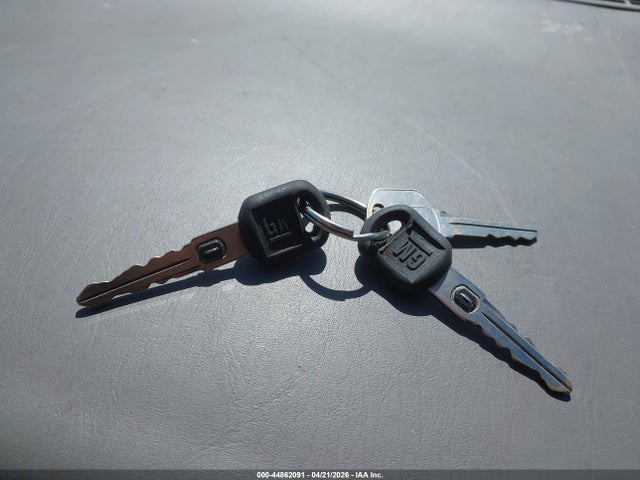 44862091 :رقم المزاد ، 2G4WB52K8X1512244 vin ، 1999 Buick Regal Ls مزاد بيع