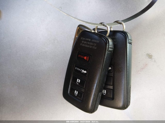 44862094 :رقم المزاد ، 2T2JZMDA1MC277199 vin ، 2021 Lexus Rx 350 مزاد بيع