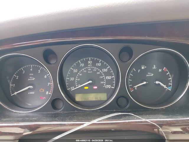 44862110 :رقم المزاد ، SAJWA71B27SH16790 vin ، 2007 Jaguar Xj Xj8 مزاد بيع