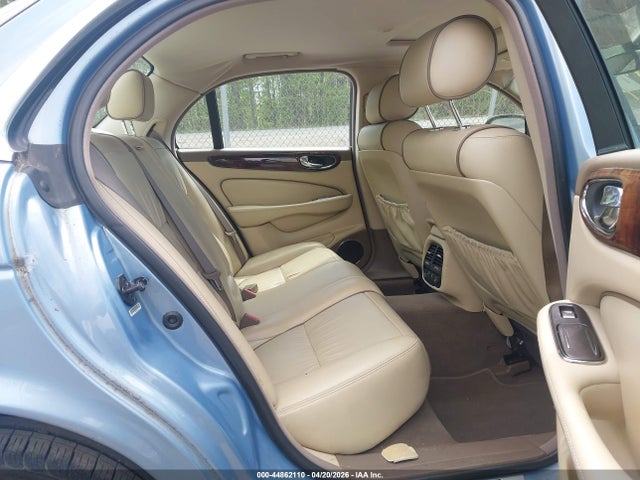 44862110 :رقم المزاد ، SAJWA71B27SH16790 vin ، 2007 Jaguar Xj Xj8 مزاد بيع