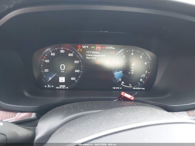 7JRA22TK5MG081860 Volvo S60 T6 Momentum