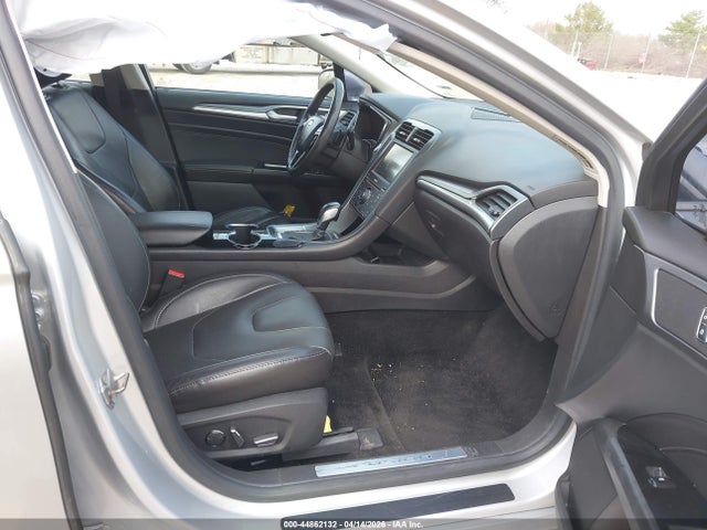 2015 Ford Fusion Titanium მანქანა იყიდება აუქციონზე, vin: 3FA6P0K95FR220637, აუქციონის ნომერი: 44862132