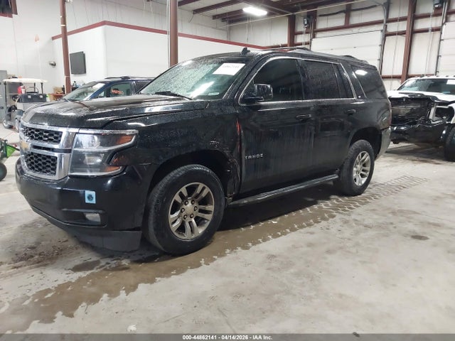 2015 Chevrolet Tahoe Lt მანქანა იყიდება აუქციონზე, vin: 1GNSKBKC6FR129362, აუქციონის ნომერი: 44862141