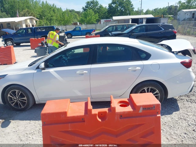 Aukcja sprzedaży 2024 Kia Forte Lxs, vin: 3KPF24AD7RE705640, numer aukcji: 44862161