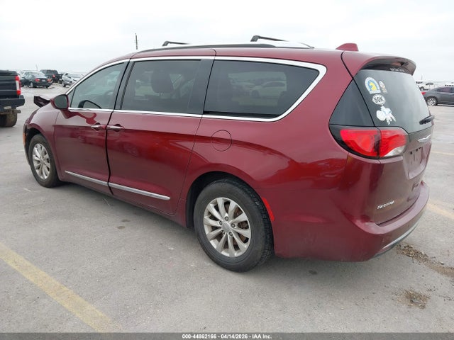 Chrysler Pacifica Touring L 2019 2C4RC1BG2KR624745 Image 3