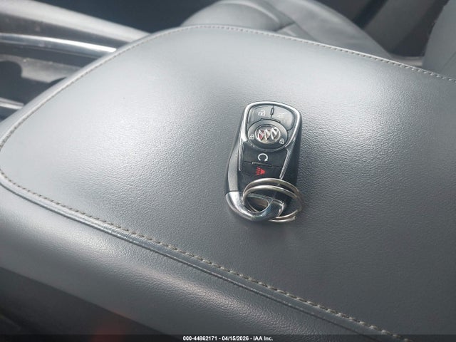 Продажа на аукционе авто 2021 Buick Enclave Awd Essence, vin: 5GAEVAKW2MJ182395, номер лота: 44862171