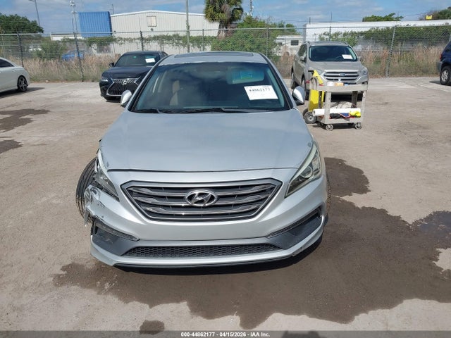 Aukcja sprzedaży 2017 Hyundai Sonata Sport, vin: 5NPE34AF4HH592573, numer aukcji: 44862177