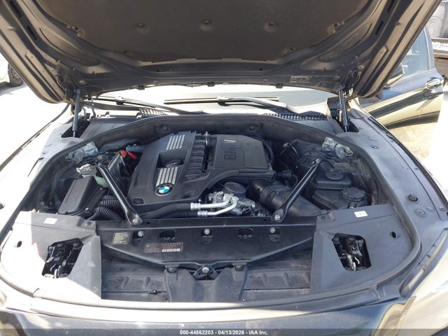 44862203 :رقم المزاد ، WBAKB4C50CC577130 vin ، 2012 Bmw 740li مزاد بيع
