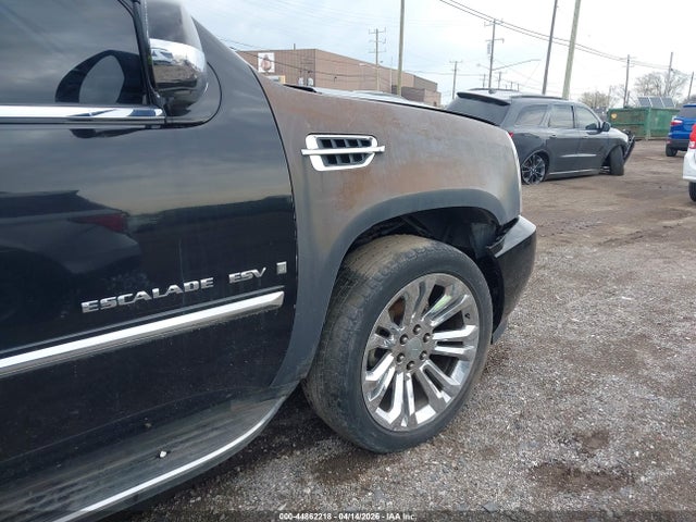 2007 Cadillac Escalade Esv Standard მანქანა იყიდება აუქციონზე, vin: 1GYFK66887R425812, აუქციონის ნომერი: 44862218