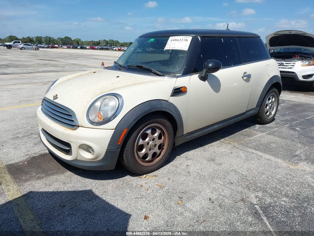 2013 MINI HARDTOP WMWSU3C52DT677218 Photo 1