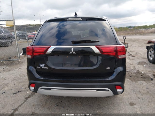 2020 Mitsubishi Outlander Sel 2.4 S-awc მანქანა იყიდება აუქციონზე, vin: JA4AZ3A34LZ029340, აუქციონის ნომერი: 44862248