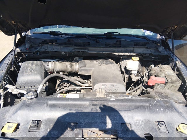 44862287 :رقم المزاد ، 1C6RR7GG0HS807909 vin ، 2017 Ram 1500 Slt  4x4 6'4 Box مزاد بيع