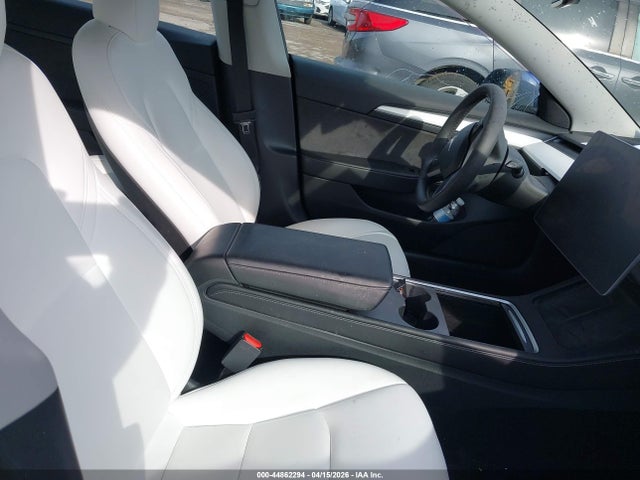 Продажа на аукционе авто 2022 Tesla Model 3 Long Range Dual Motor All-wheel Drive, vin: 5YJ3E1EB7NF320326, номер лота: 44862294