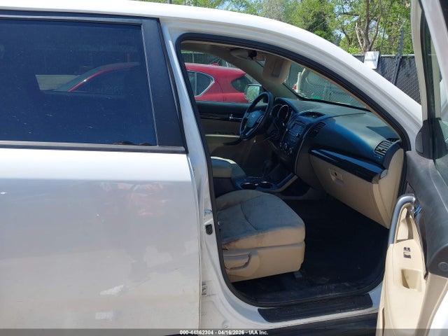 Aukcja sprzedaży 2012 Kia Sorento Lx, vin: 5XYKT3A17CG233459, numer aukcji: 44862304