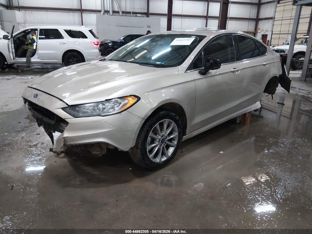 Ford FUSION SE 2017 3FA6P0H73HR399141 Image 2