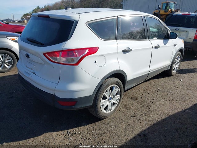 44862314 :رقم المزاد ، 1FMCU0F73DUA82774 vin ، 2013 Ford Escape S مزاد بيع