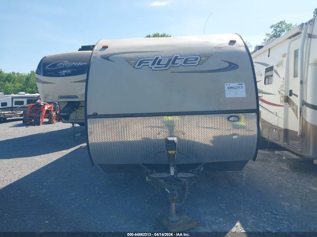 Продажа на аукционе авто 2013 Shasta Camper Trlr, vin: 5ZT2SYWB7DE590392, номер лота: 44862313