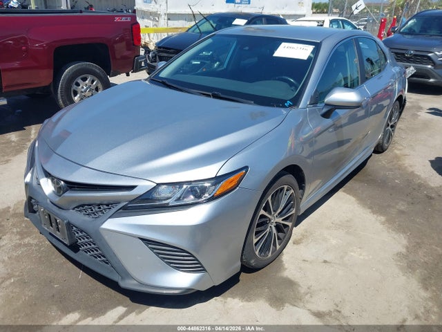 Toyota CAMRY SE 2020 4T1G11AK4LU923124 Image 2