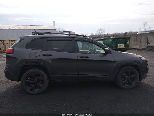2017 Jeep Cherokee Altitude 4x4 მანქანა იყიდება აუქციონზე, vin: 1C4PJMAB9HW655592, აუქციონის ნომერი: 44862317