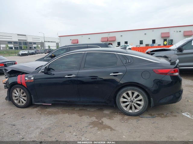 Продаж на аукціоні авто 2018 Kia Optima S, vin: 5XXGT4L39JG202774, номер лоту: 44862328